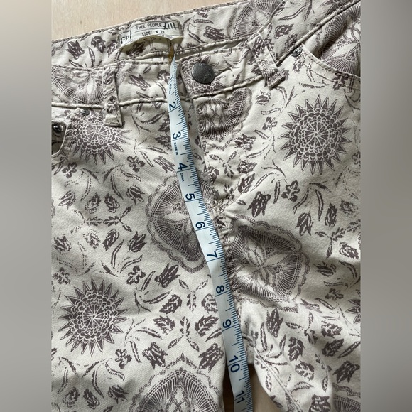 Free People Movement Geometric Print Ankle Jeans Size 29 Patterned - Picture 10 of 11